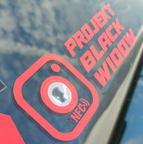 Vlepka NFC IG z nazwą